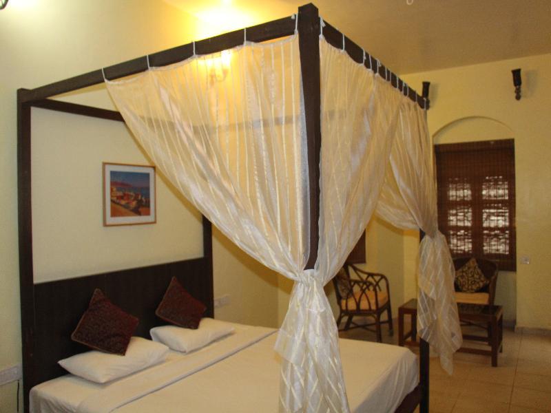 Banyan Tree Courtyard Hotel Calangute Exterior photo